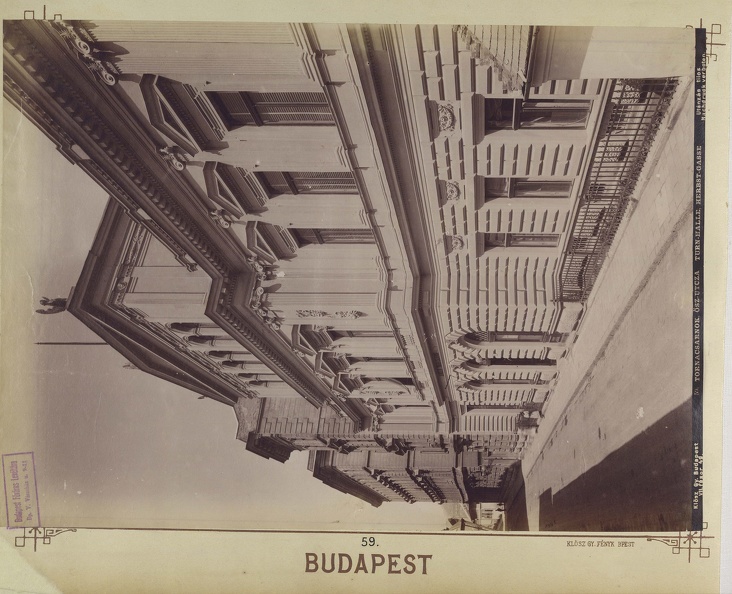 "Az egykori Nemzeti Tornacsarnok épülete. A felvétel 1890 után készült." A kép forrását kérjük így adja meg: Fortepan / Budapest Főváros Levéltára. Levéltári jelzet: HU.BFL.XV.19.d.1.07.060