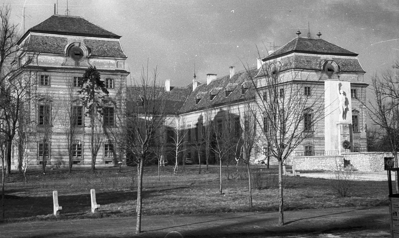 Esterházy-kastély.