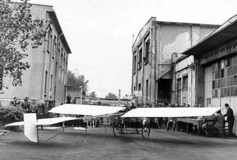 Mátyásföldi Honvédségi Javító Műhely, Zsélyi Aladár újjáépített repülőgépe.